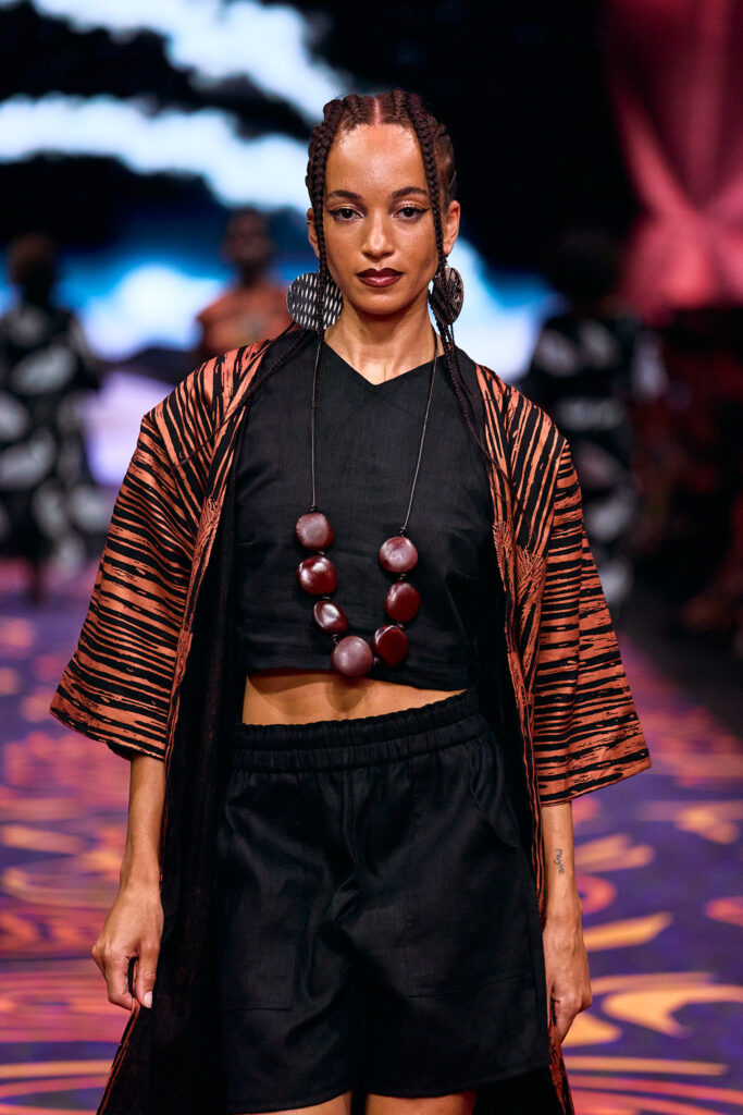 2025 Back In Blak Melbourne fashion Festival runway taken by Melbourne fashion photographer Aidan McCorry chromatic times