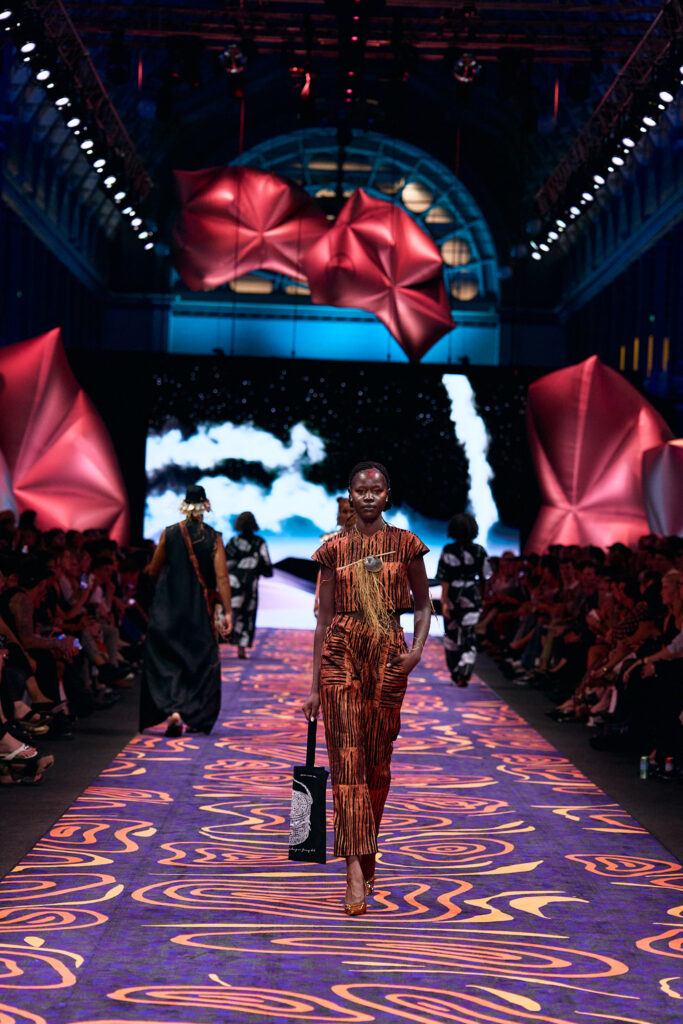 2025 Back In Blak Melbourne fashion Festival runway taken by Melbourne fashion photographer Aidan McCorry chromatic times