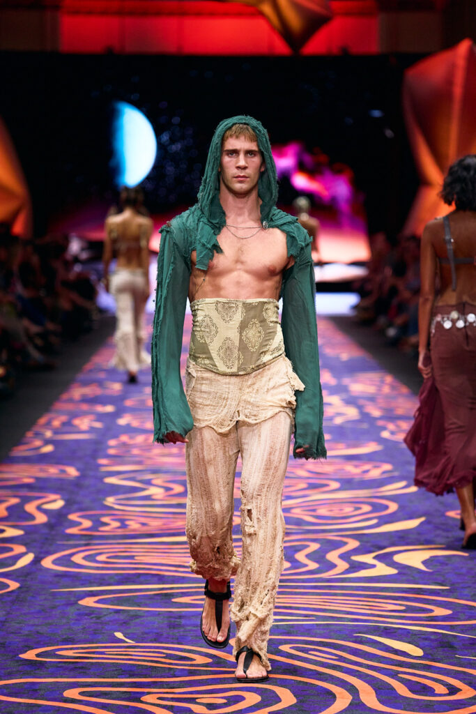 2025 Back In Blak Melbourne fashion Festival runway taken by Melbourne fashion photographer Aidan McCorry chromatic times