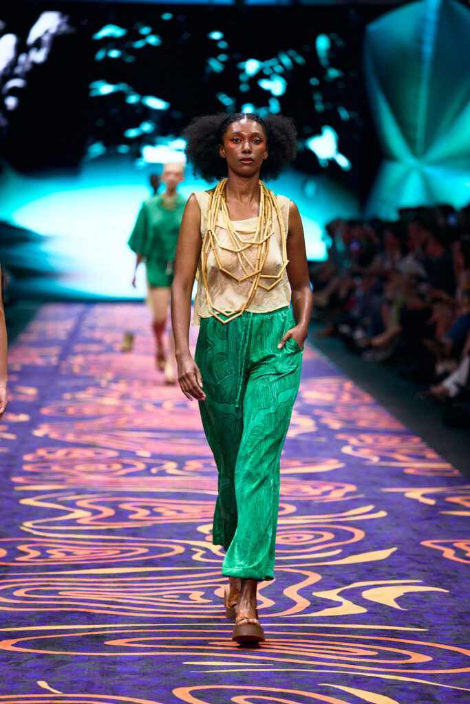 2025 Back In Blak Melbourne fashion Festival runway taken by Melbourne fashion photographer Aidan McCorry chromatic times