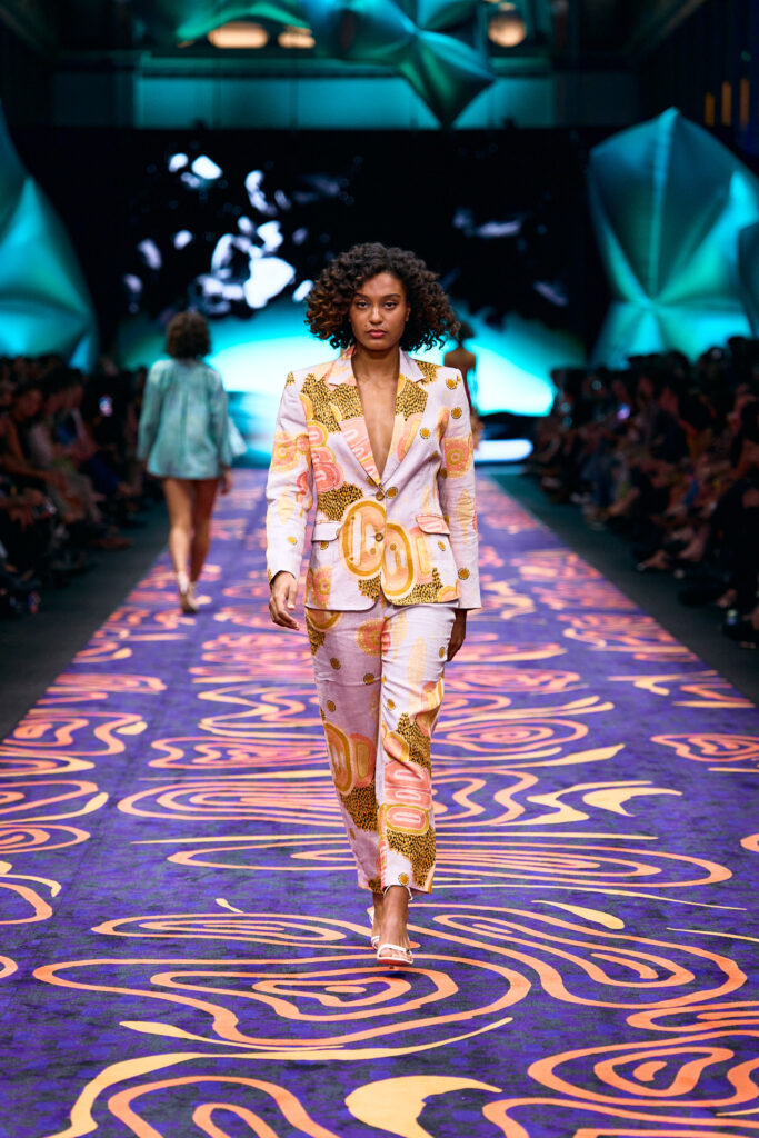 2025 Back In Blak Melbourne fashion Festival runway taken by Melbourne fashion photographer Aidan McCorry chromatic times